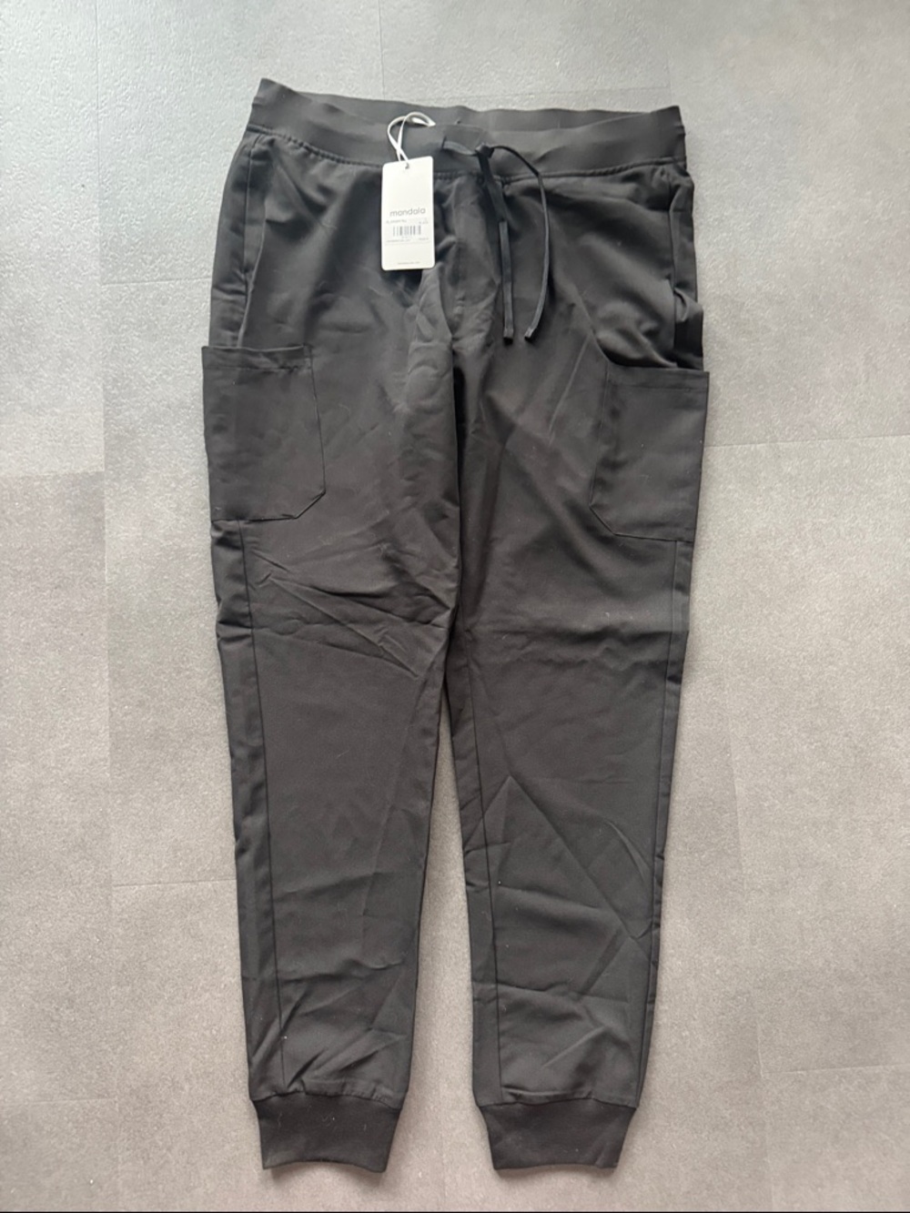 Mandala Women’s Large-Tall Black Scrub Jogger Pants
